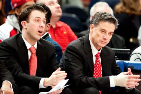 Pitino challenges son to game over WWE match