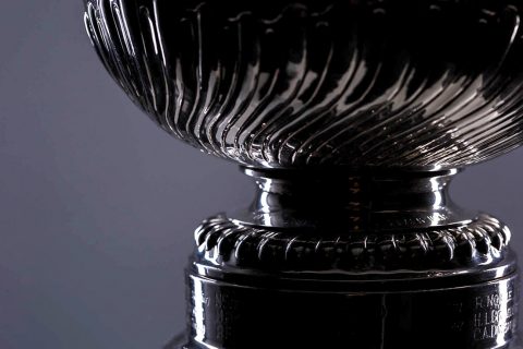Blackhawks owner wants sex offender off Cup