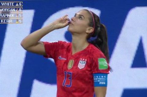 Alex Morgan & Ellen White battle back and forth for lead in the Golden Boot race