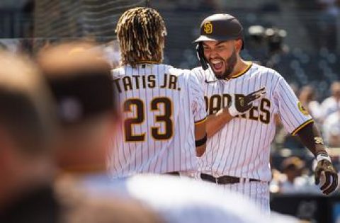 Padres overpower D’Backs in 8-7 Opening Day win