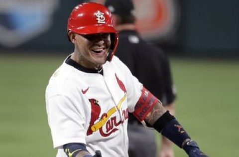 It’s official: Cardinals re-sign Yadi for season No. 18