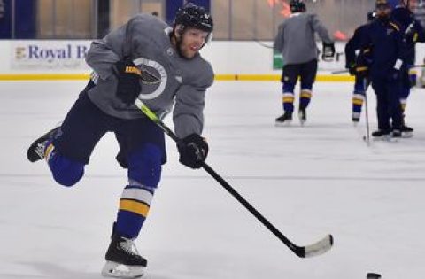 Gunnarsson expected to make season debut in Blues’ home opener