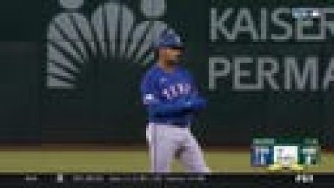 Marcus Semien’s RBI double cuts the Rangers’ deficit to 2-1 against the Athletics