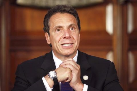 N.Y. governor: Pro teams can return to facilities