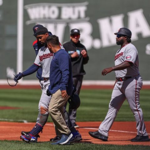 Twins’ Buxton heads for MRI after injury on slide