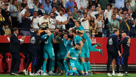 Real Madrid’s grit key to LaLiga title push, Liverpool-Man City lessons, Man United’s tough day, more