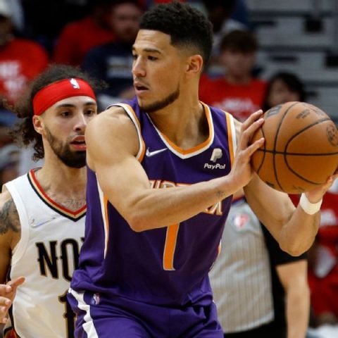 Suns fined for not ‘timely’ revealing Booker injury
