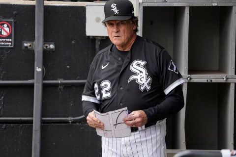 White Sox’s La Russa out with medical issue