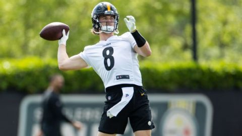Predicting when NFL rookie QBs will debut: How soon could Pickett, Corral, others win the starting job?
