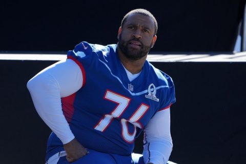 FA tackle Brown arrested at LAX on gun charge