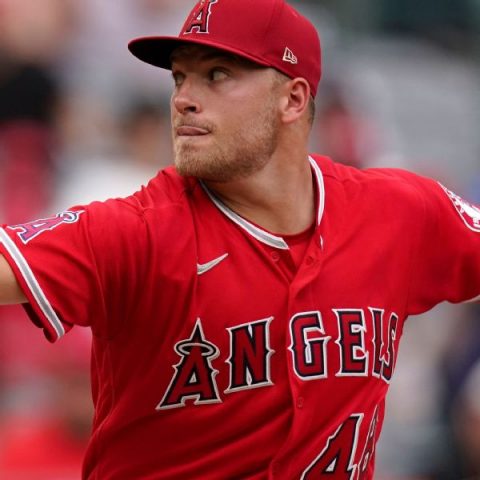 Angels starter Detmers tosses immaculate inning