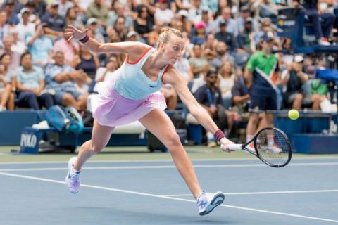 Kvitova edges Muguruza in 22-point tiebreaker