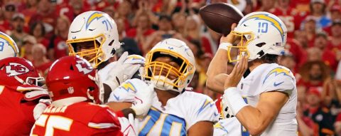 Follow live: Herbert, Chargers take on Mahomes, Chiefs in Kansas City