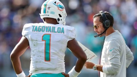 Highs and lows: Tua Tagovailoa, Dolphins’ passing game put on a show
