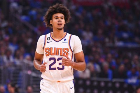 Source: Suns’ Johnson (knee) out 1-2 months
