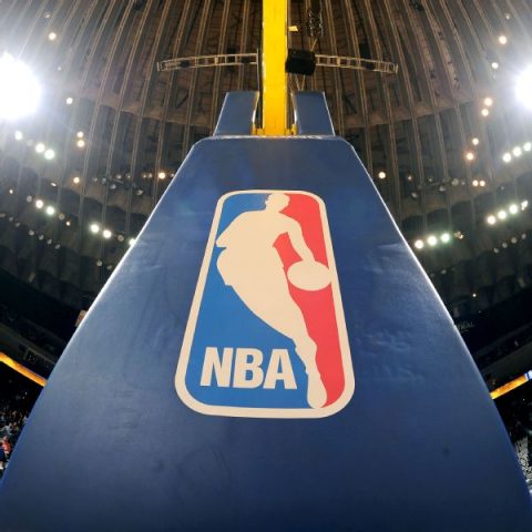 NBA mulling $10M fine for tampering, per memo