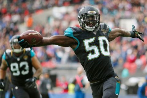 Jaguars LB Smith says he won’t play in 2019
