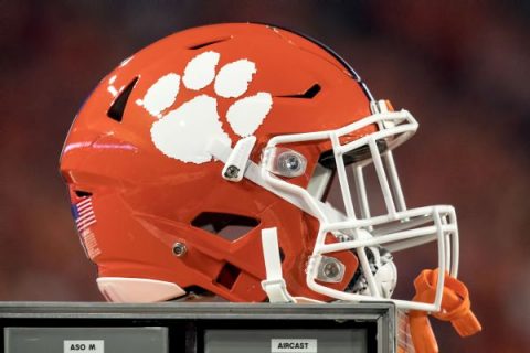 No. 3 recruit Foreman decommits from Clemson
