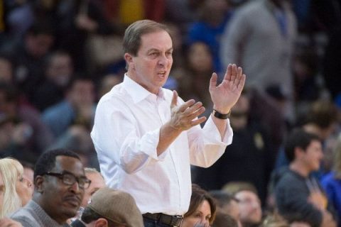 Warriors’ Lacob fined $50K for Simmons remarks