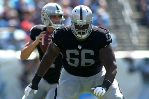 Raiders guard Jackson carted off with leg injury