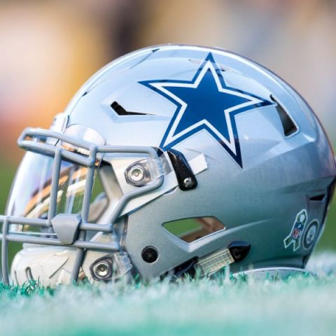 Sources: Some Cowboys creating camp bubble