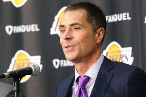 Sources: Lakers extend Pelinka amid promotion