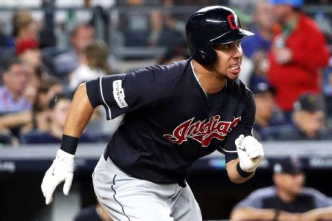 Reports: Astros reach 2-year deal with Brantley