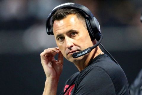Sarkisian out as Falcons overhaul coaching staff