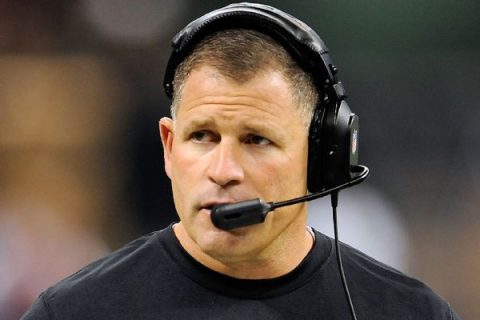 Schiano abruptly resigns from Patriots’ staff