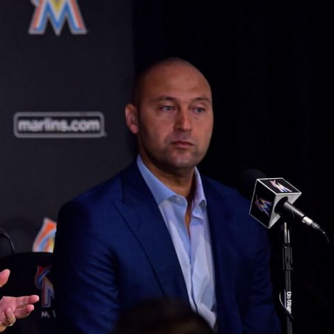 Jeter stepping down as Marlins CEO, shareholder