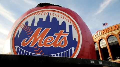 Mets fire Eiland, name Regan, 82, pitching coach
