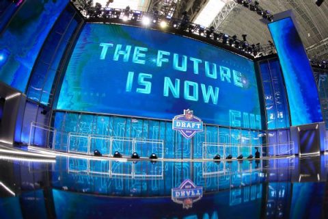 Sources: NFL teams prep to draft from home