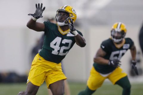 Source: Packers LB Burks may have torn pec