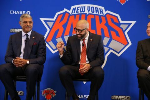 Vegas sees big summer for Knicks, ups title odds