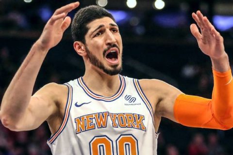 Knicks waive Kanter; Matthews to join Pacers