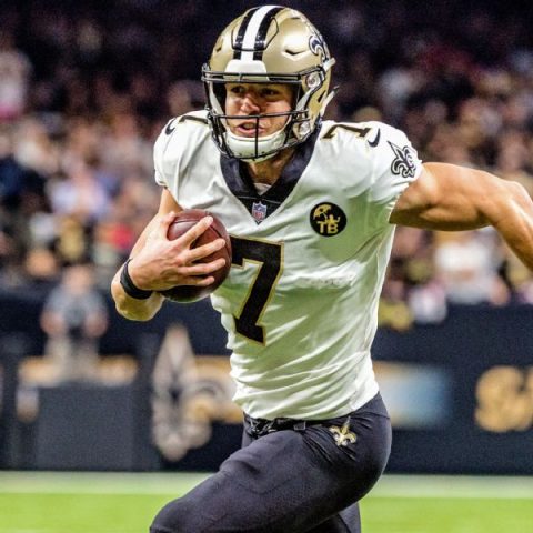 Source: Saints to re-sign QB Hill to $21M deal
