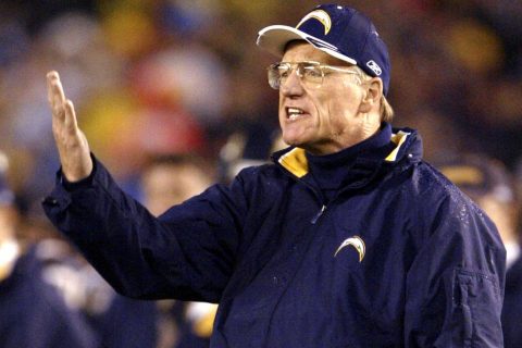 Ex-NFL coach Schottenheimer moved to hospice