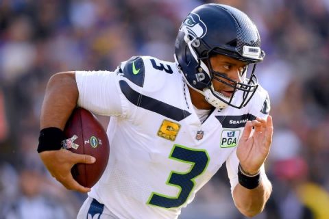 Sources: Wilson gives deadline for Seahawks deal