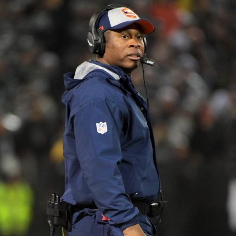 The cases for and against the Broncos keeping Vance Joseph