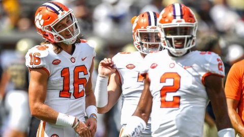 Clemson, Notre Dame in uncharted waters with quarterback switches