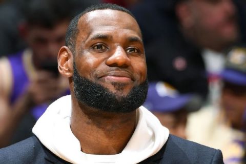 LeBron leads All-Star voting; Antetokounmpo 2nd