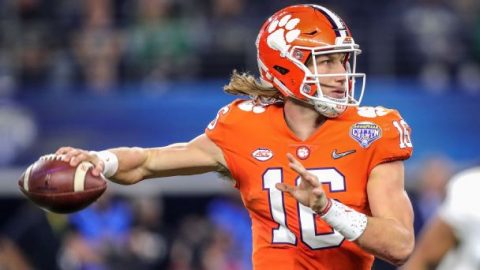 Too-early college football 2019 All-America team