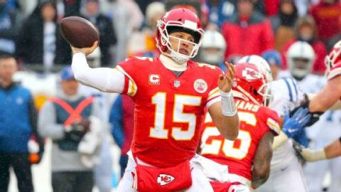 Chiefs end home playoff curse, advance to AFC title game