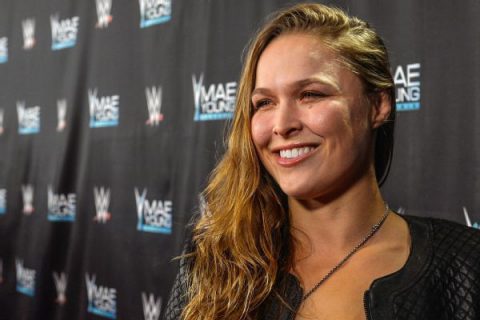Rousey nearly loses finger while filming TV show