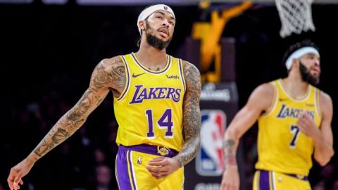 Pressure mounting as Lakers wait for LeBron … and trade deadline