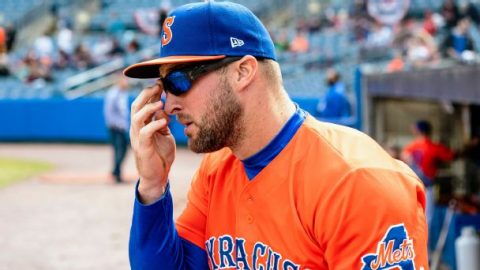 Taco Tuesdays, bus rides and 0-2 sliders: Tim Tebow’s life