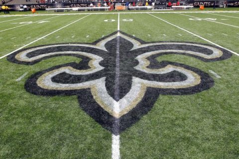 Sources: Saints attempting to move into top 10