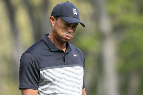 Tiger misses cut by 1 shot at PGA Championship