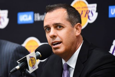 Lakers’ Vogel: Not looking over shoulder at Kidd