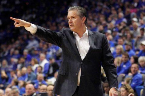 Clark commits to Kentucky over UNC, 2 others